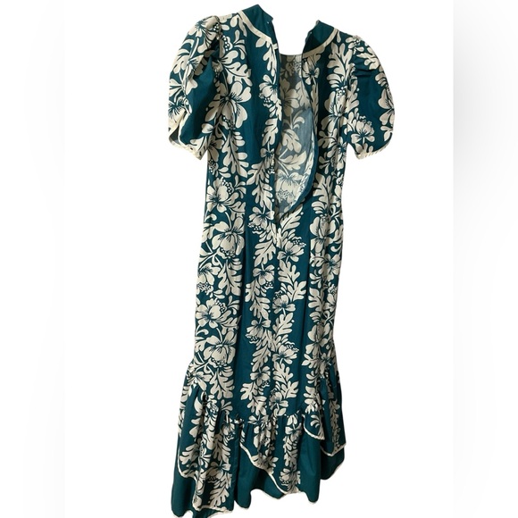 Vintage Hawaiian Carol Bennett Sz Small Puff sleeves and Ruffles‎  Dress - Picture 6 of 15